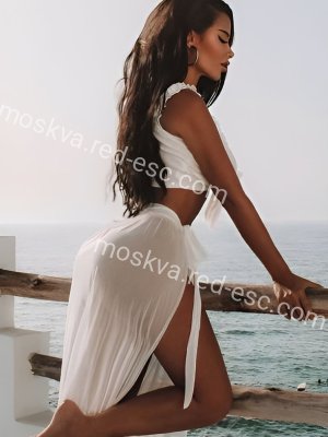МАРИНА — Бакал